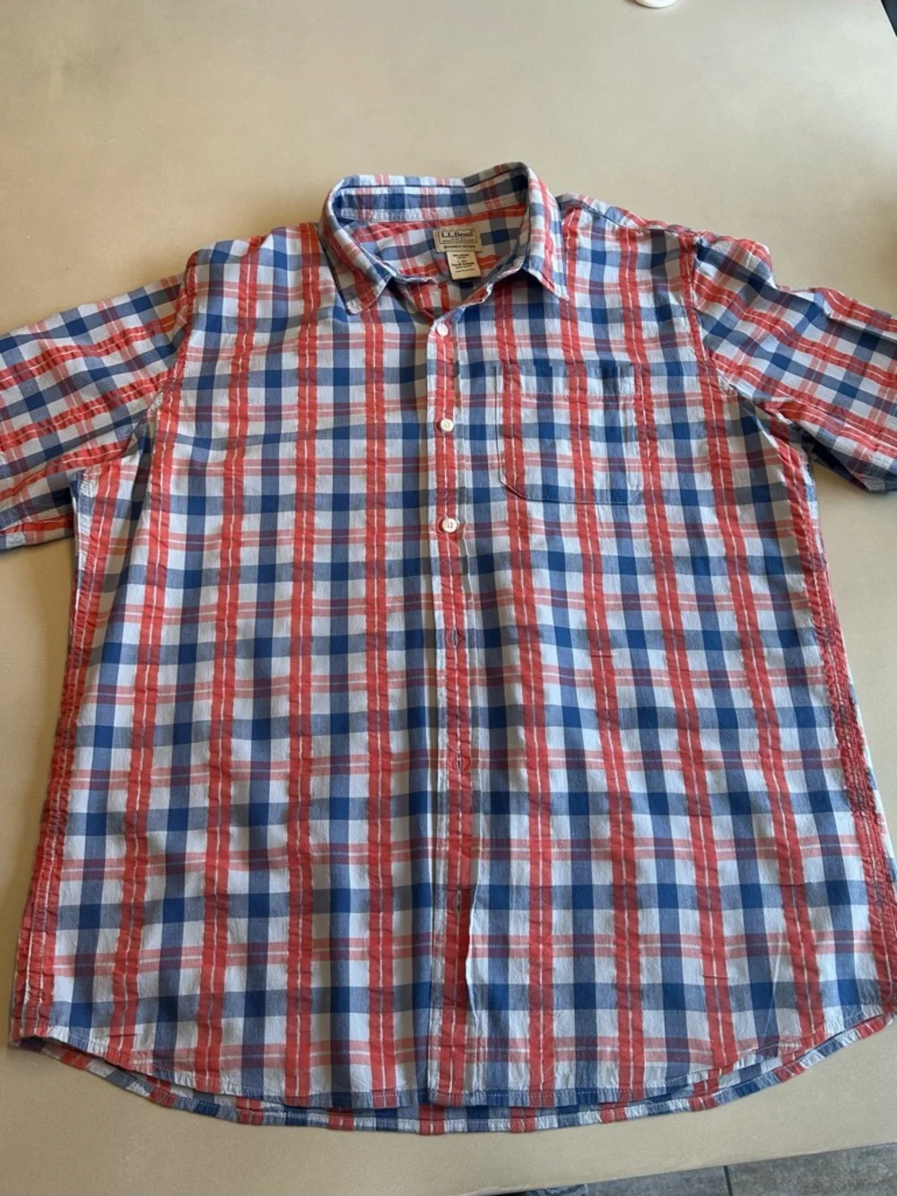 L.L. Bean Red, Blue & White Short Sleeve Plaid Cotton Button-Down Shirt. Size L - Picture 7 of 11